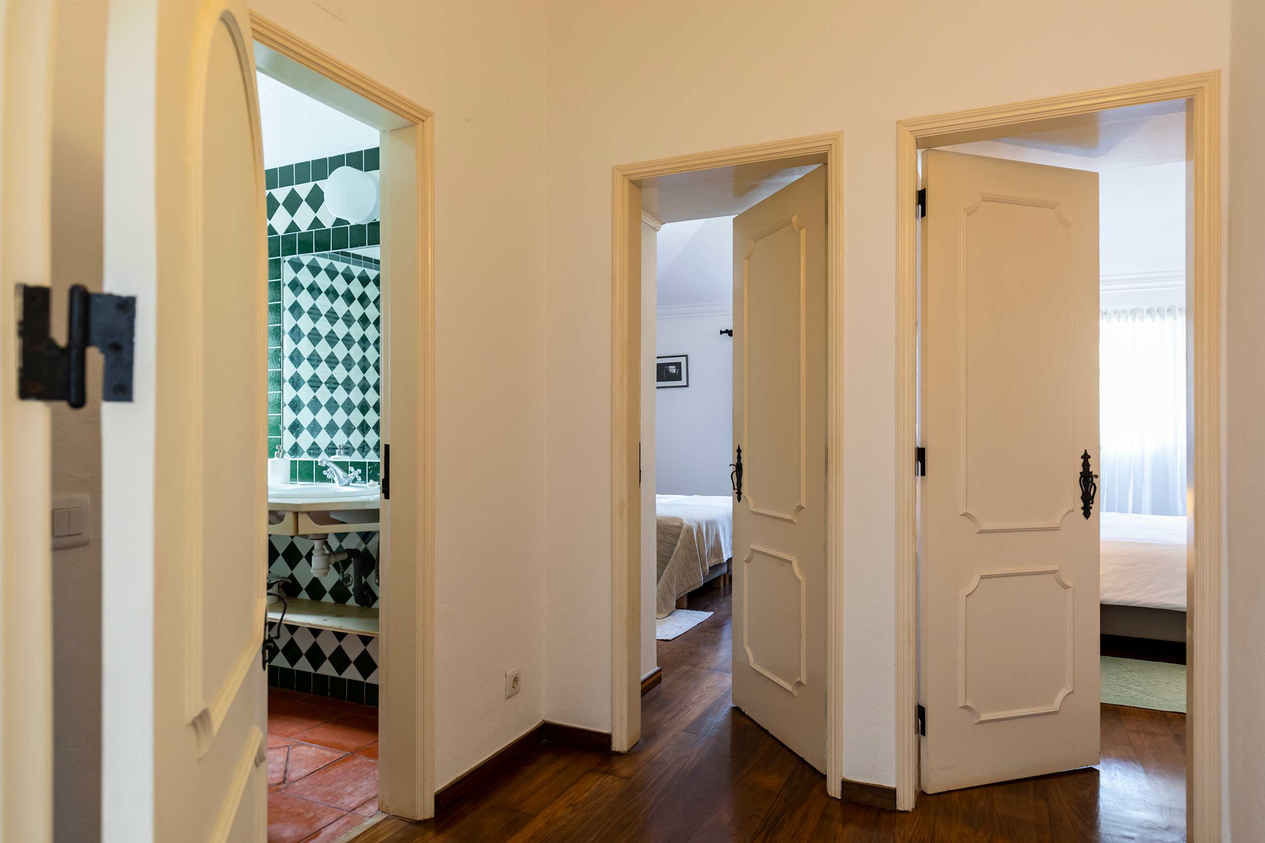 Entry to Pena and Mouros rooms